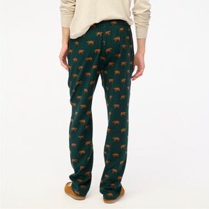 J. Crew Men's Dark Green Joggers with Bear Print Lounge Pajama Pants